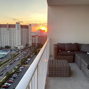 Laketown Wharf Luxury 1 Bedroom Gulf View Hosted By Eastwestgetaway Apartment